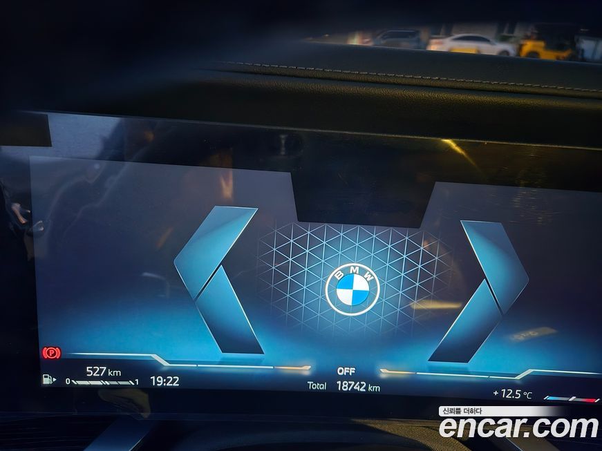BMW 7-Series 2025