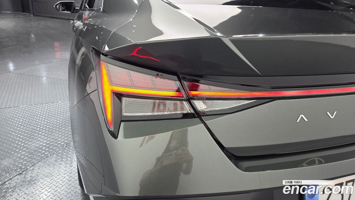 Hyundai AVANTE 2025
