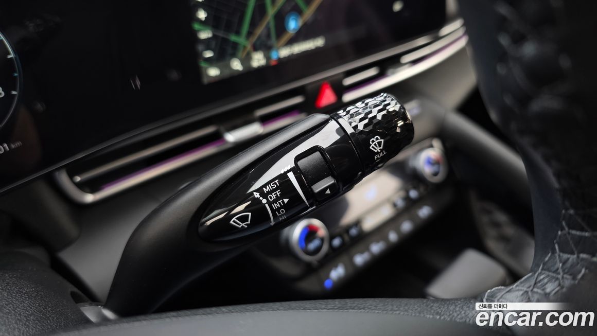 Hyundai AVANTE 2025