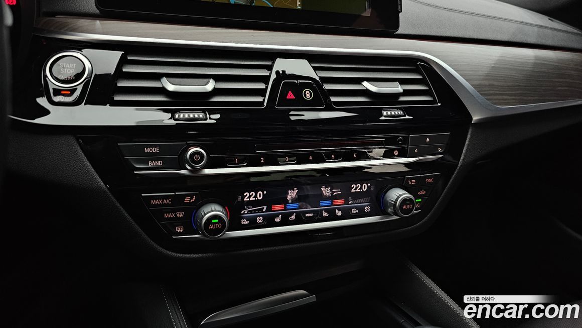 BMW 5-Series 2017