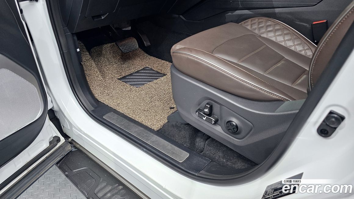 KG_Mobility_Ssangyong Rexton 2023