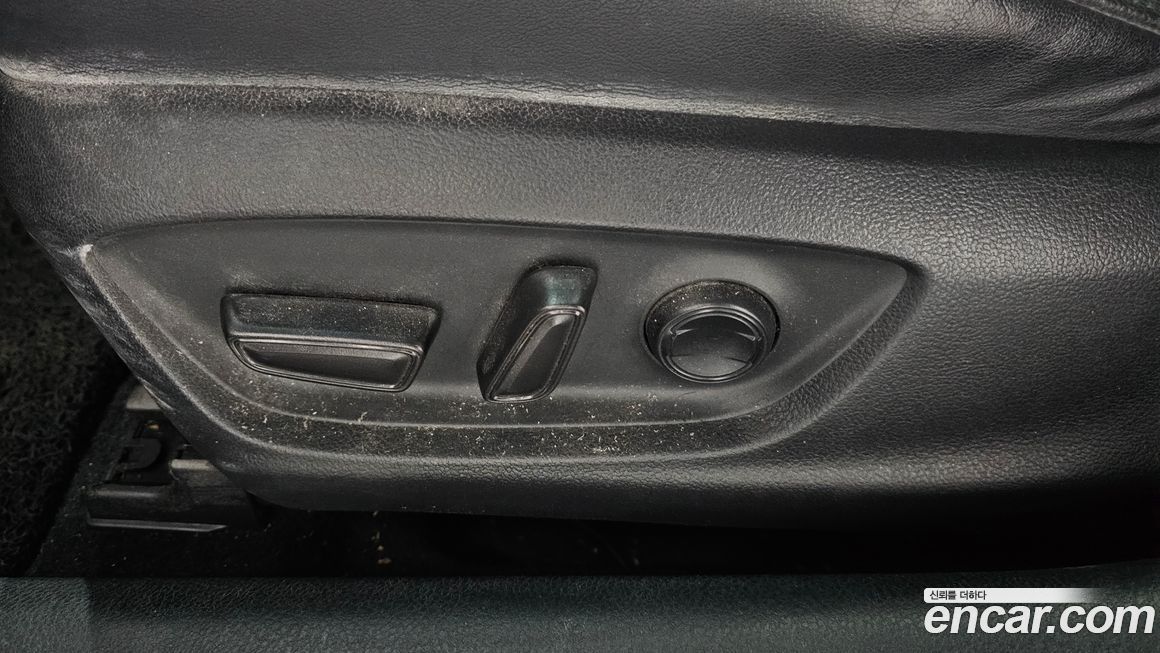 Toyota Avalon 2019