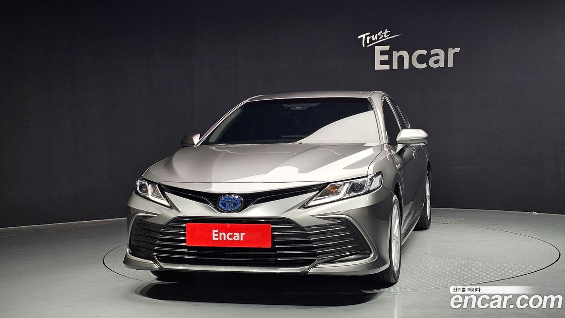 Toyota Camry 2024