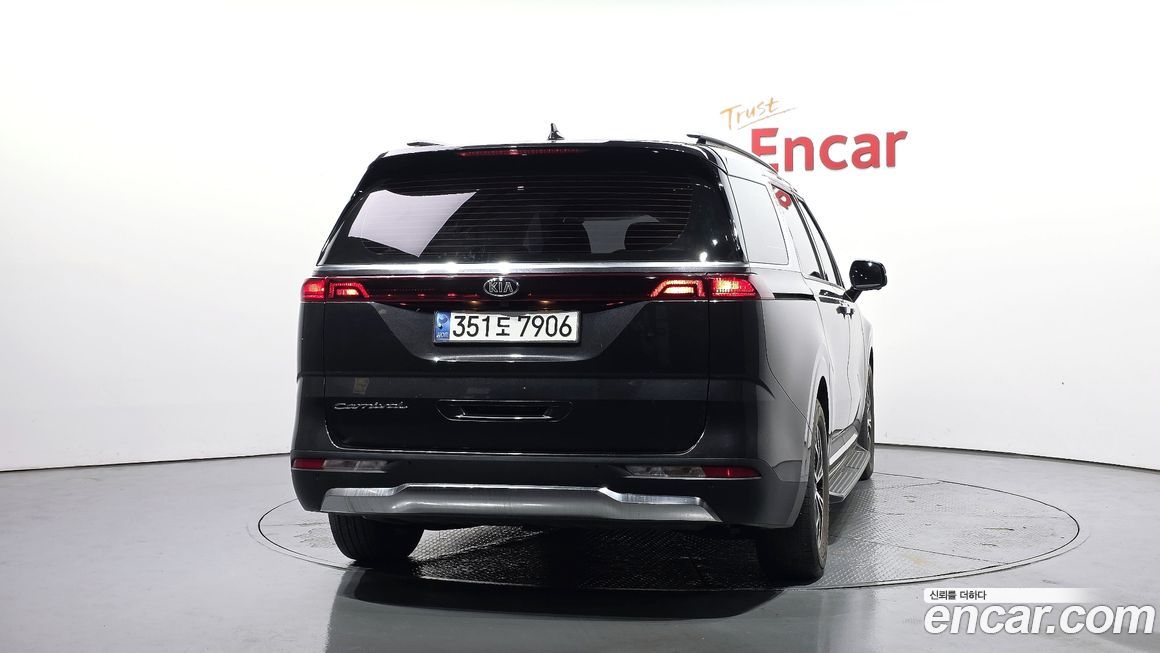 Kia Canival 2021
