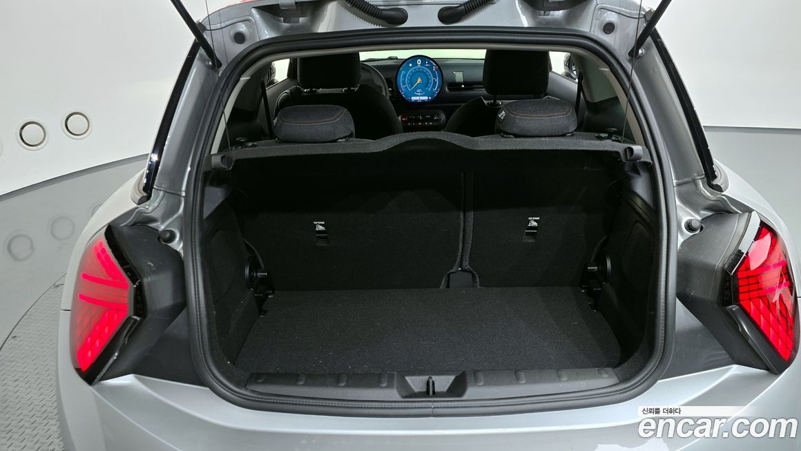 Mini Cooper 2025