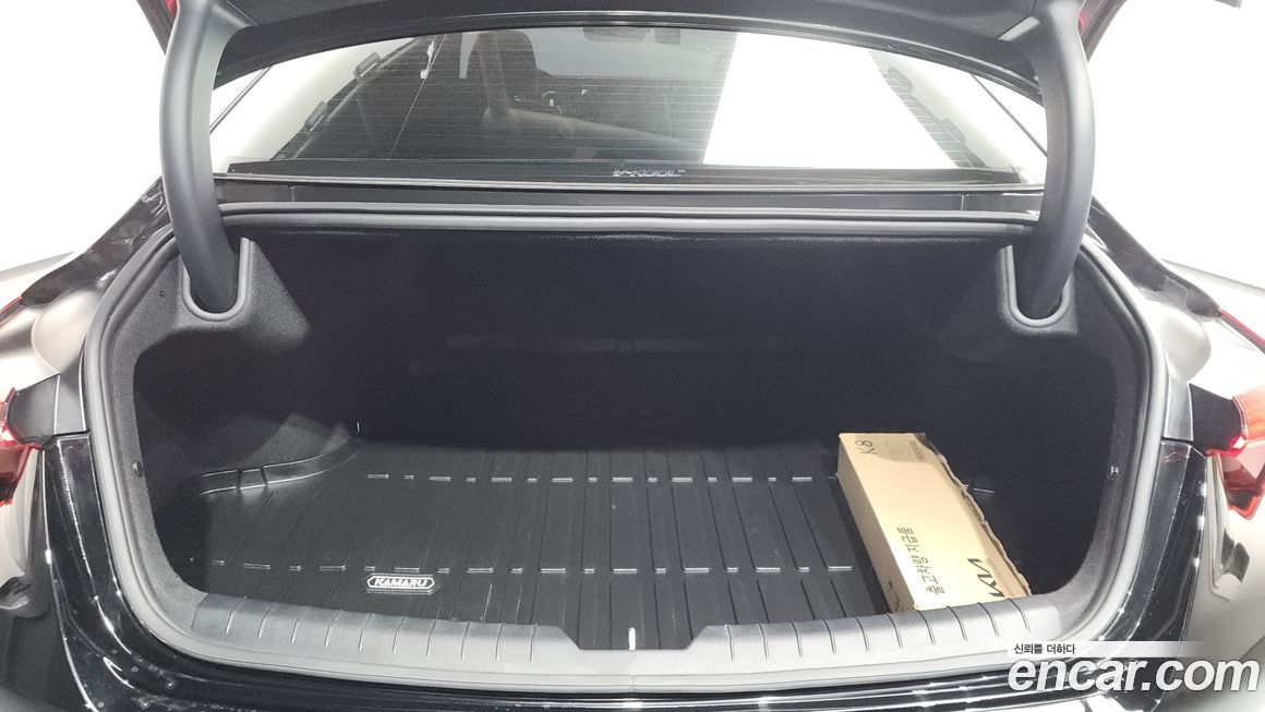 Kia K8 2024