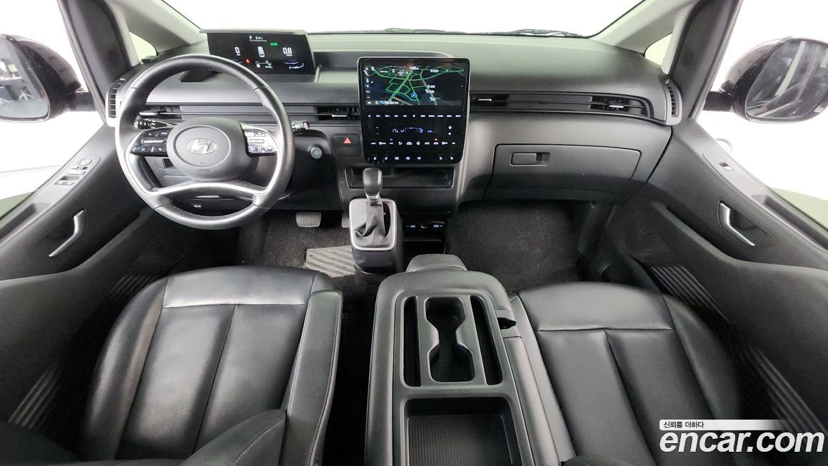 Hyundai Staria 2023