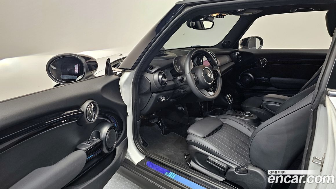 Mini Cooper 2024