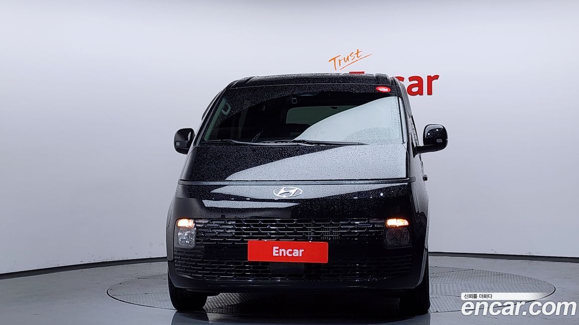 Hyundai Staria 2023