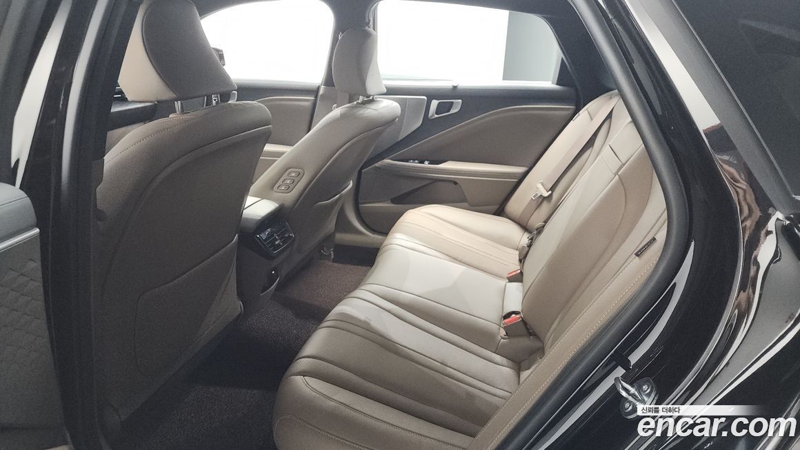 Kia K8 2024