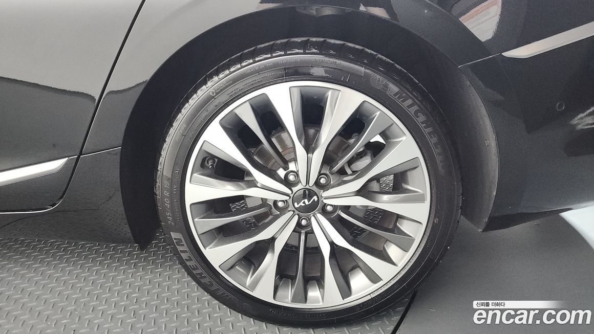 Kia K8 2024