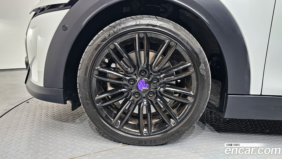 Mini Cooper 2024