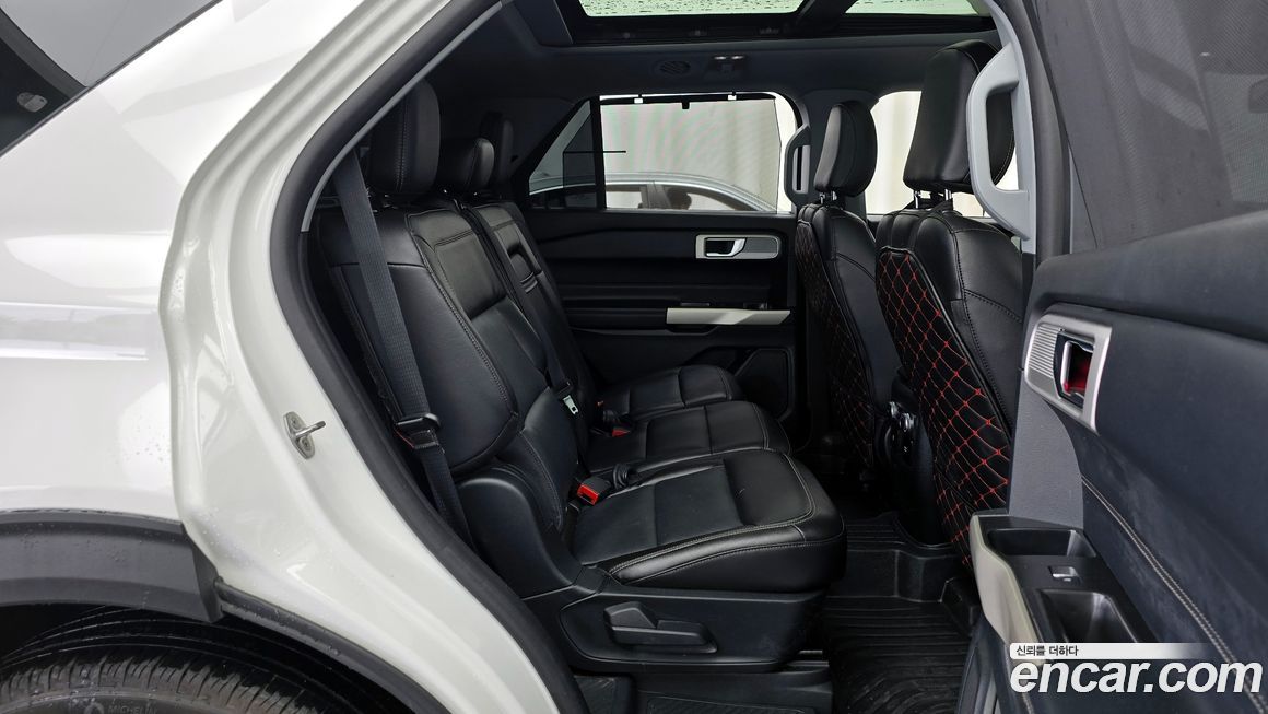 Ford Explorer 2021