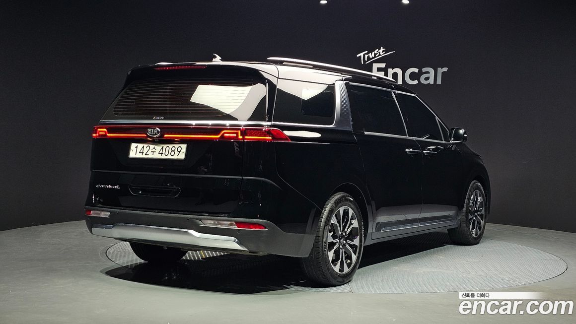 Kia Canival 2021