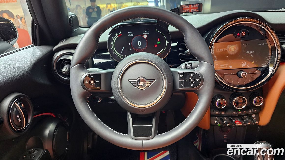 Mini Cooper Convertible 2024