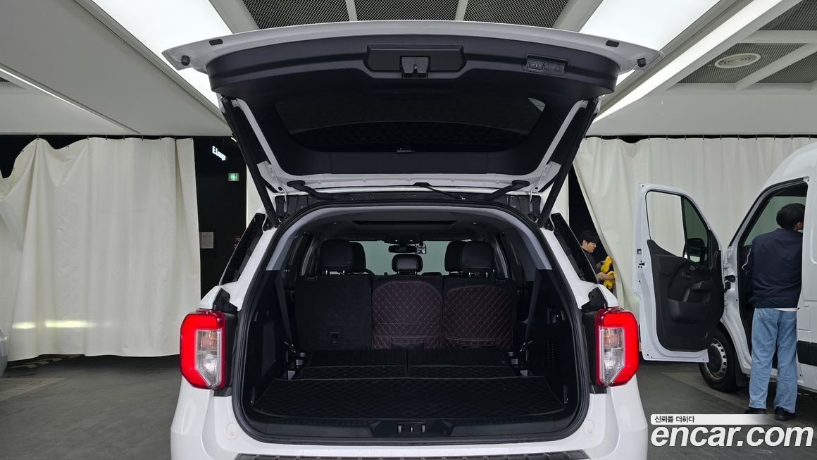 Ford Explorer 2021