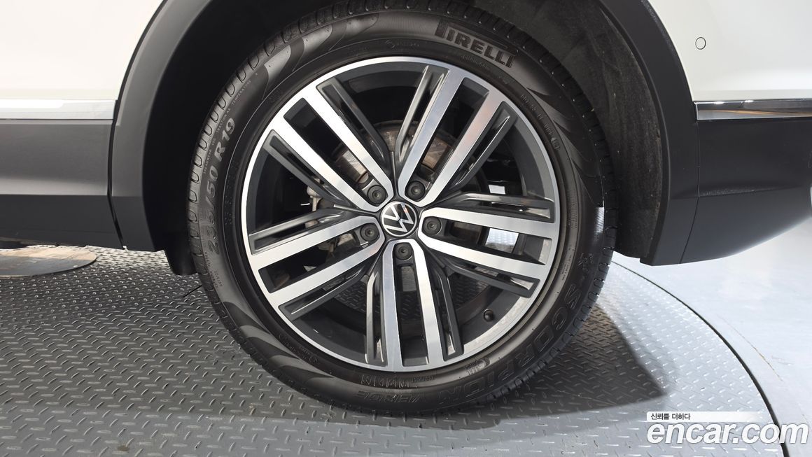 Volkswagen Tiguan 2021