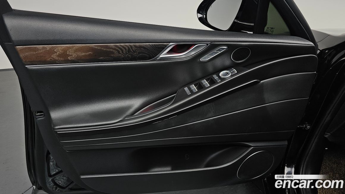 Genesis G80 2021