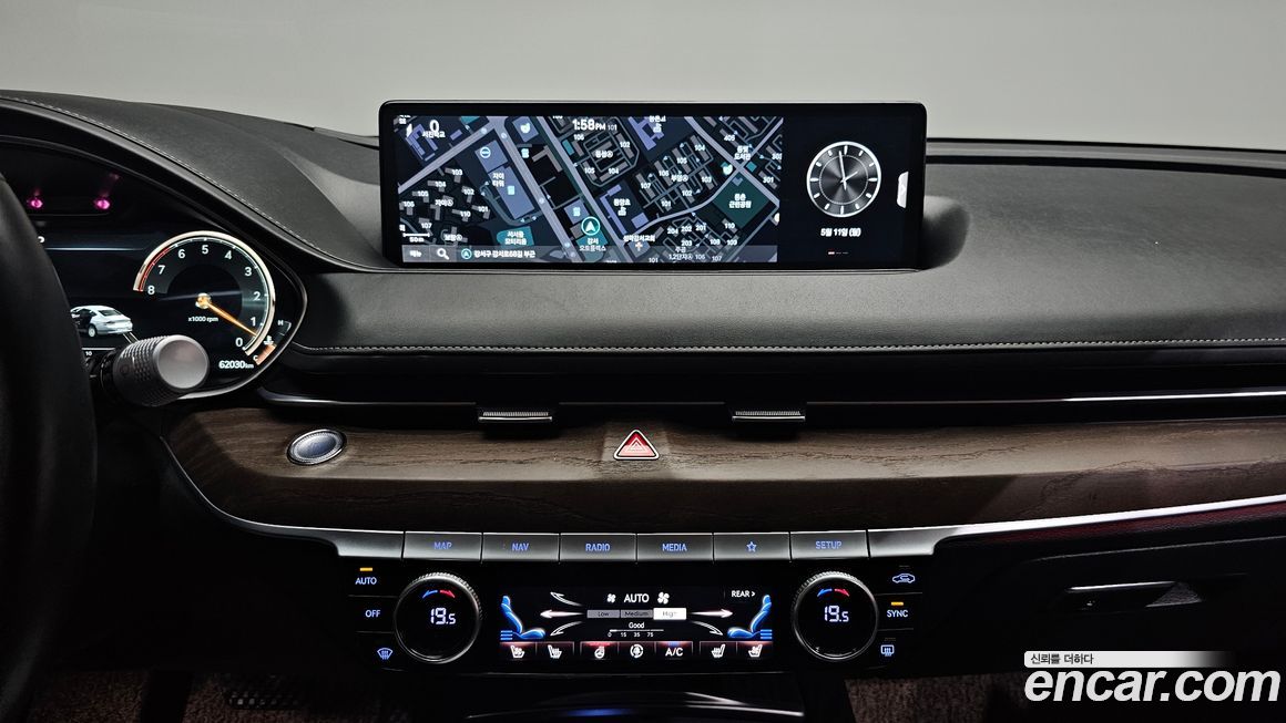 Genesis G80 2021