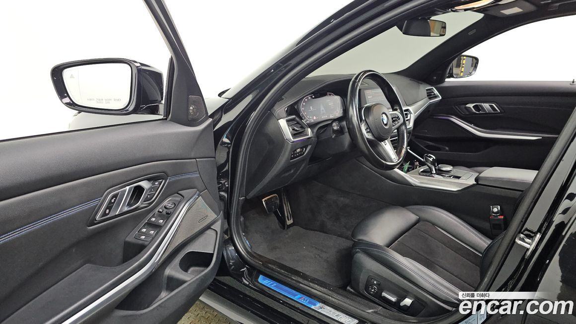 BMW 3-Series 2020