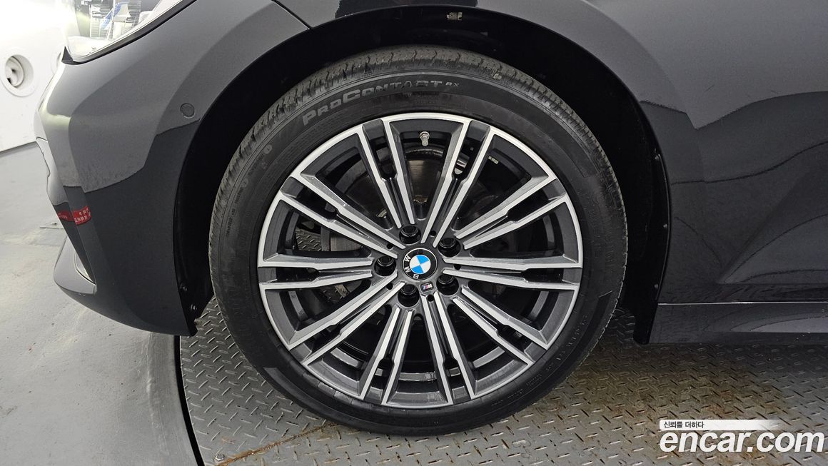 BMW 3-Series 2020