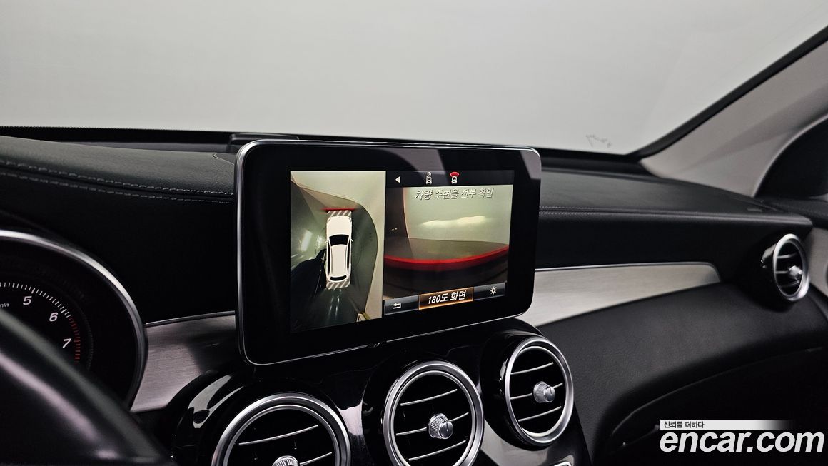 Mercedes-Benz GLC-Class 2019