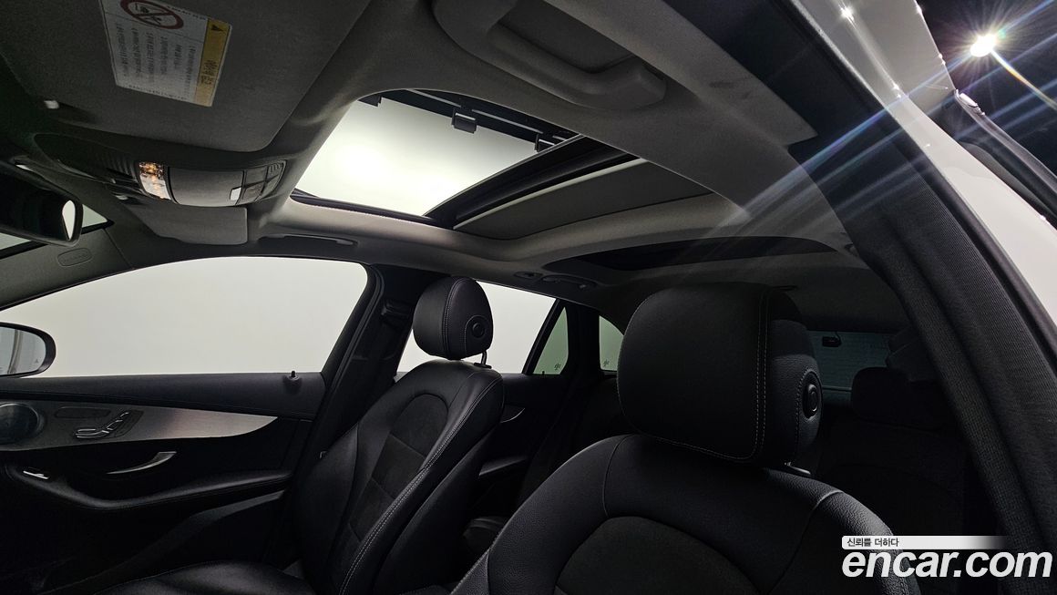 Mercedes-Benz GLC-Class 2019