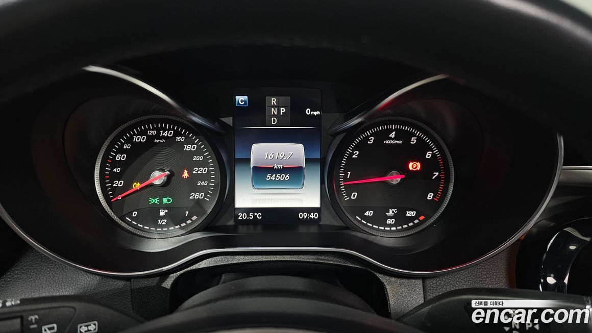 Mercedes-Benz GLC-Class 2019