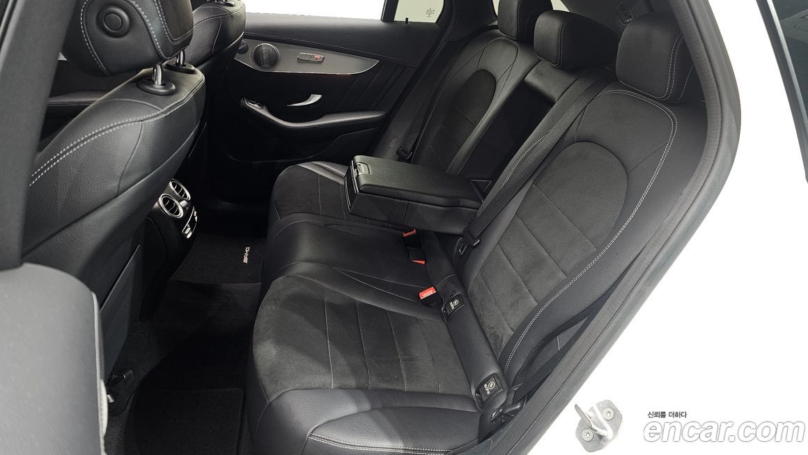 Mercedes-Benz GLC-Class 2019