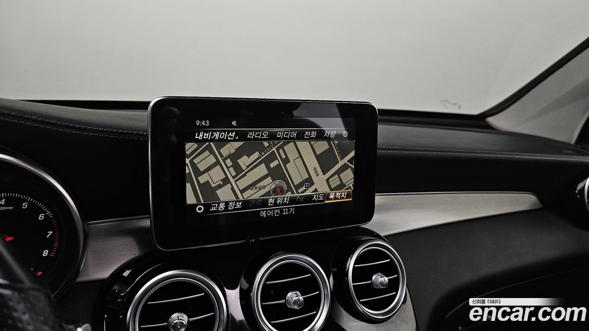 Mercedes-Benz GLC-Class 2019