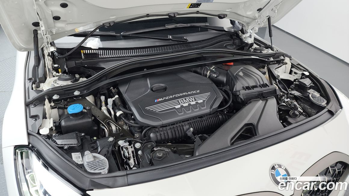 BMW 1-Series 2024