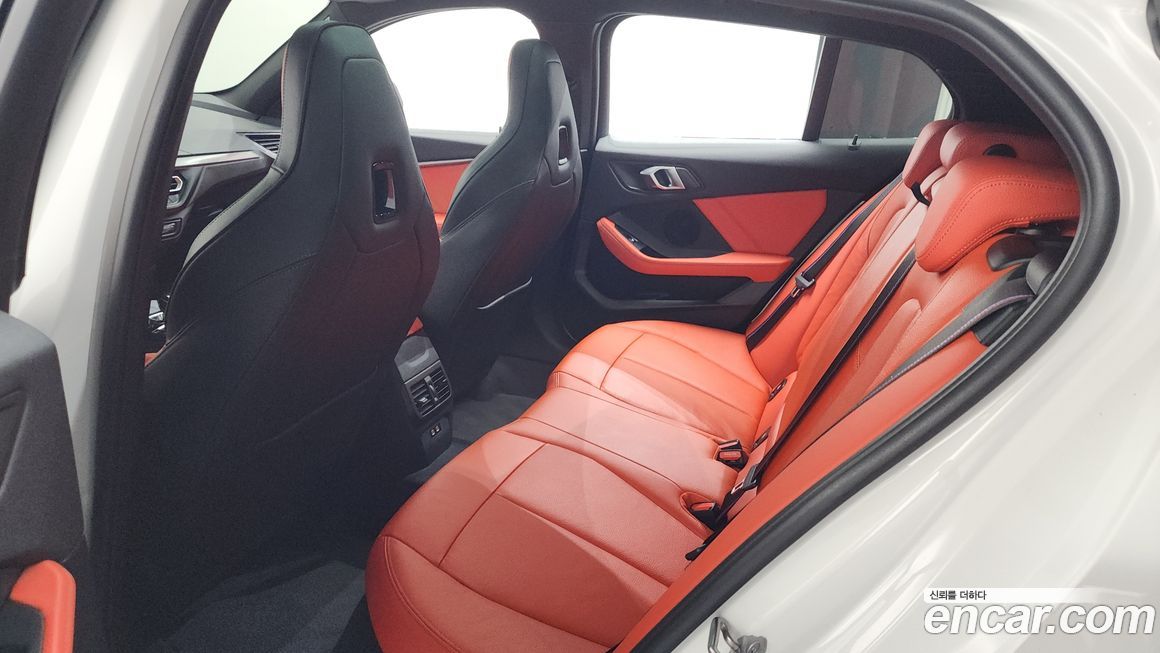 BMW 1-Series 2024