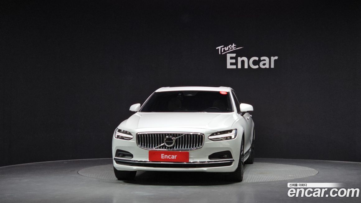 Volvo S90 2022
