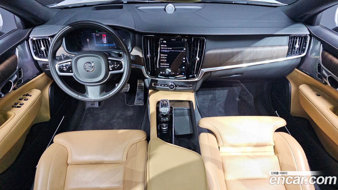 Volvo S90 2022