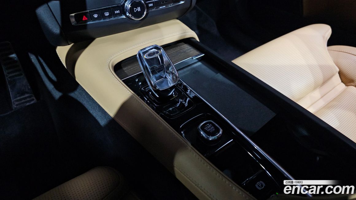 Volvo S90 2022