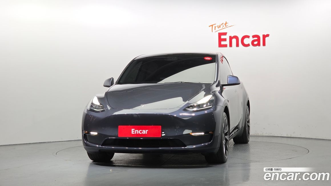 Tesla Model Y 2022