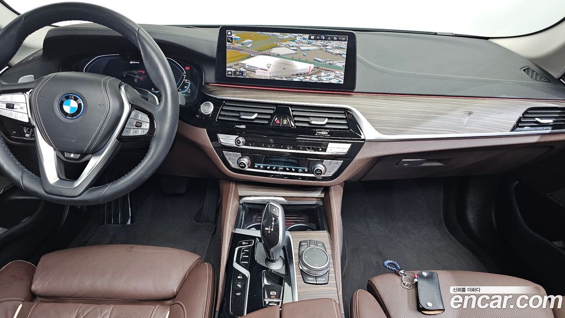 BMW 5-Series 2022