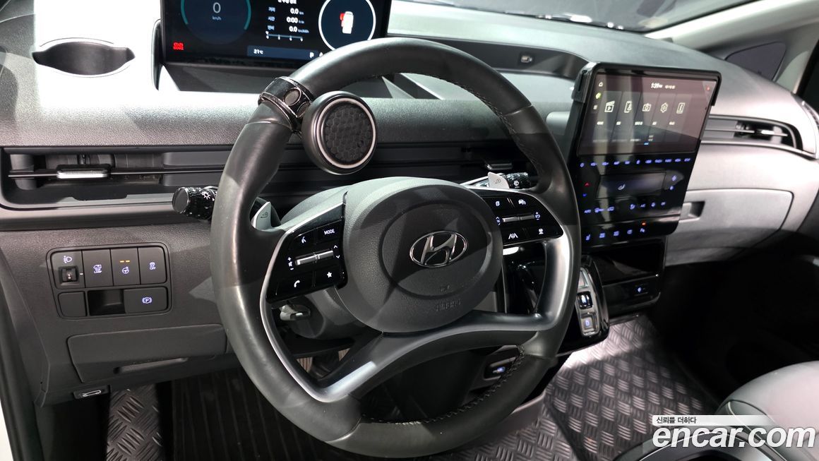 Hyundai ST1 2025