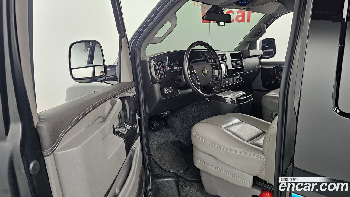 Chevrolet Express Van 2019