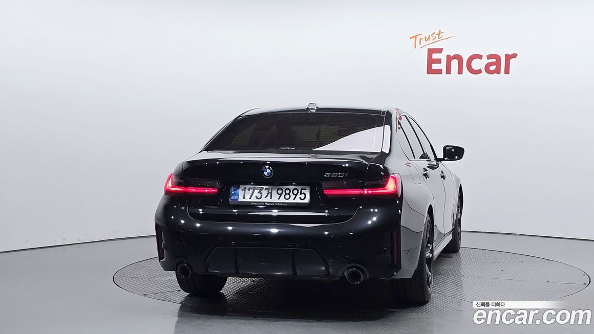 BMW 3-Series 2024
