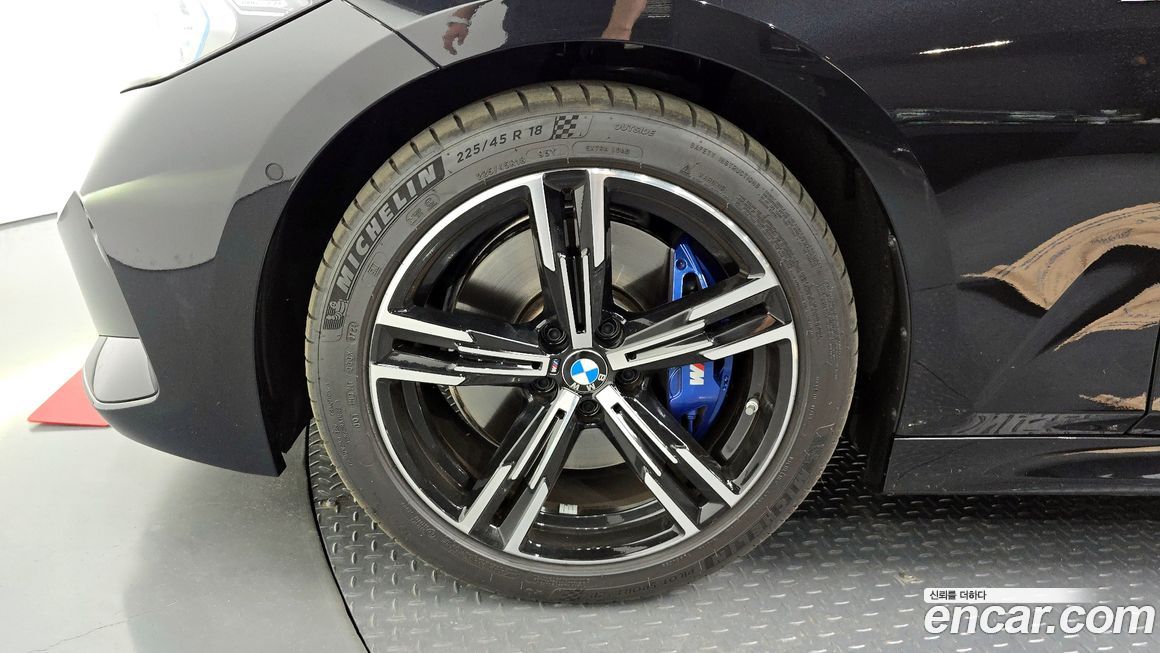 BMW 3-Series 2024