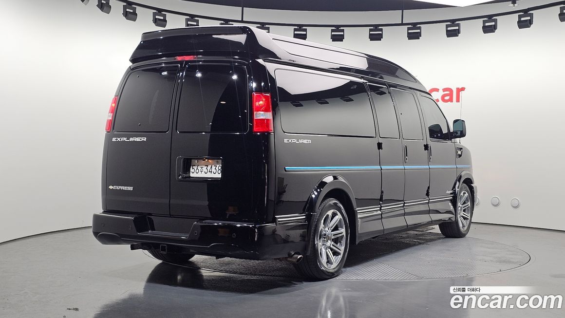 Chevrolet Express Van 2019