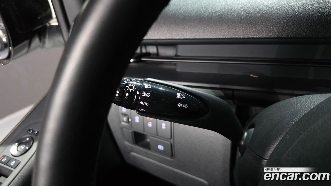 Hyundai ST1 2025