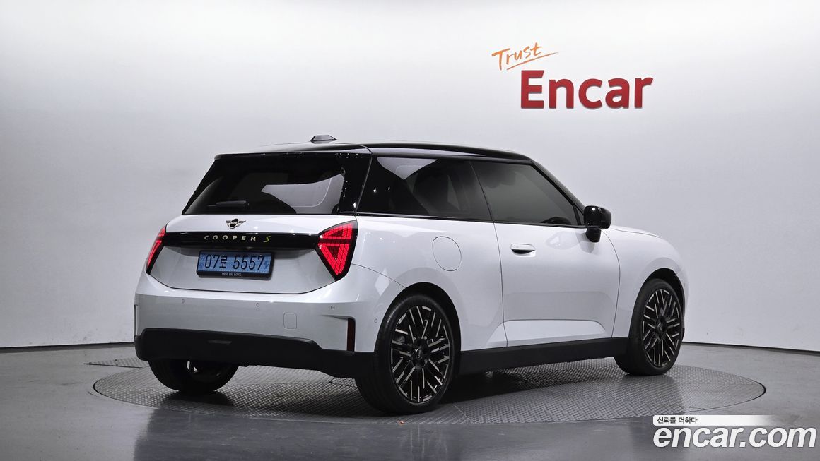 Mini Cooper 2024