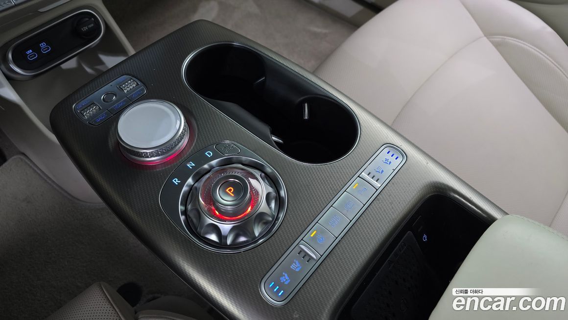 Genesis GV60 2022