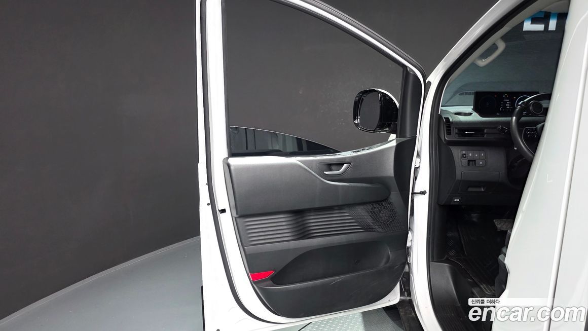 Hyundai ST1 2025
