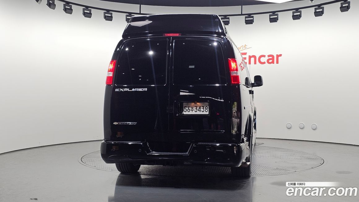 Chevrolet Express Van 2019