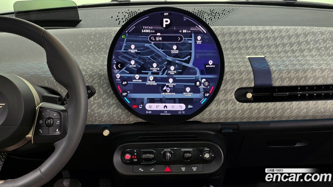 Mini Cooper 2024