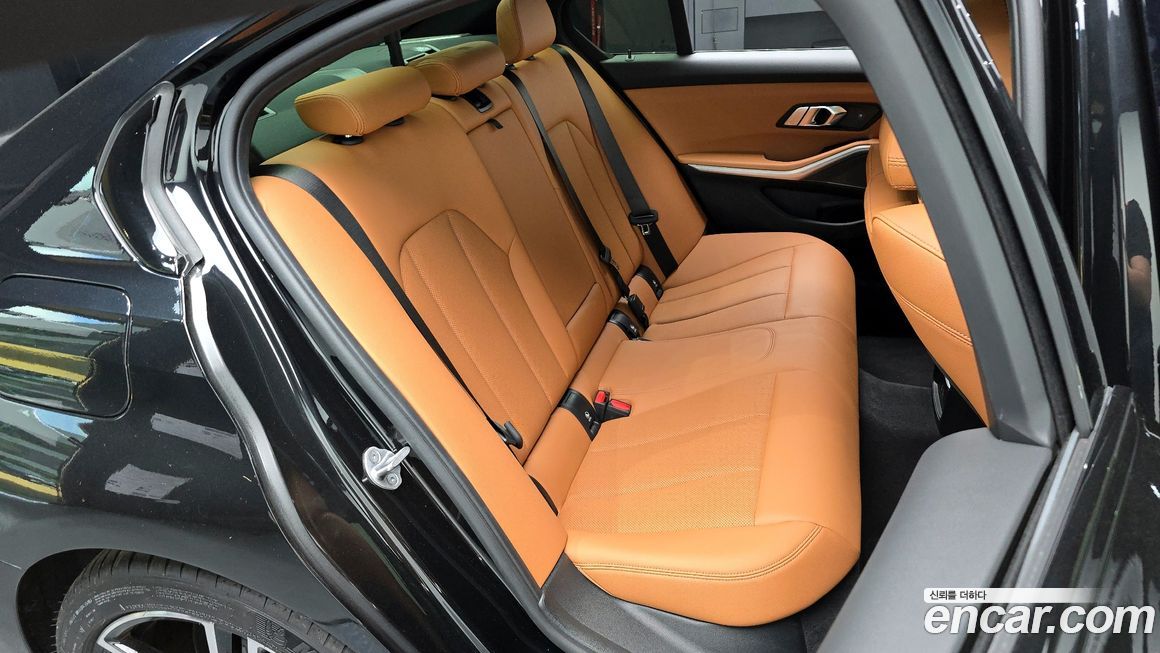 BMW 3-Series 2024