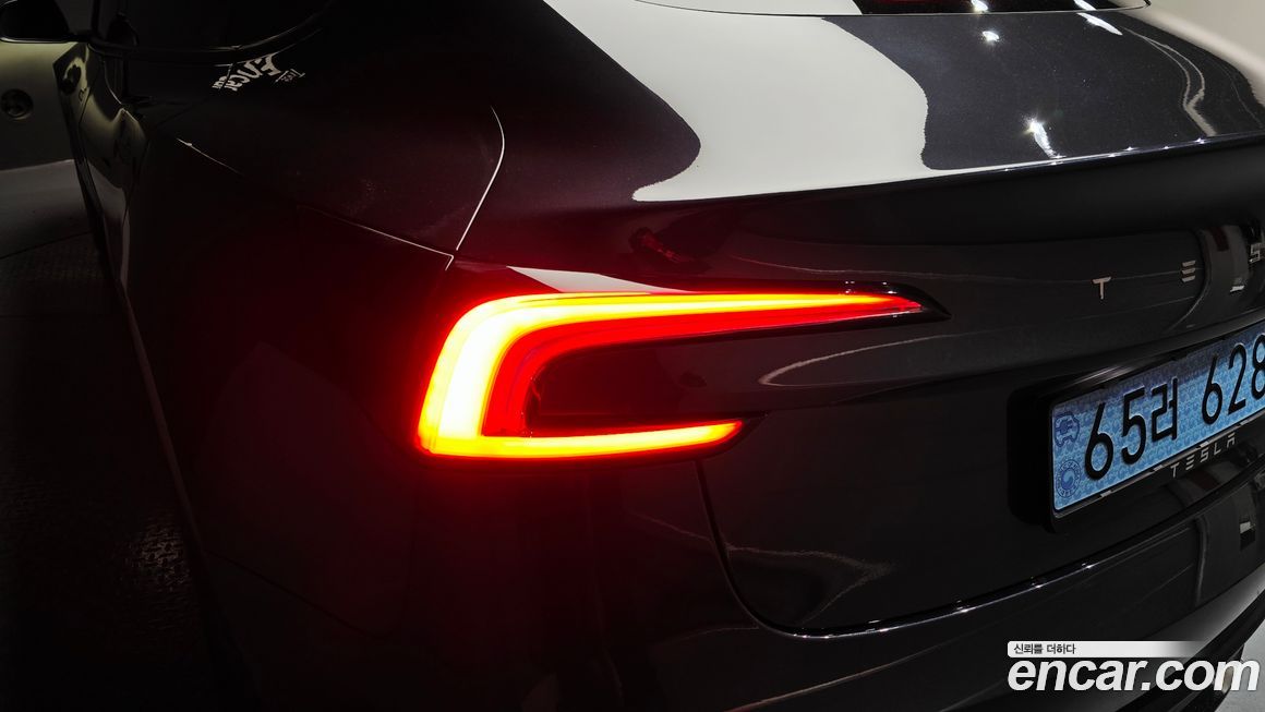 Tesla Model 3 2025